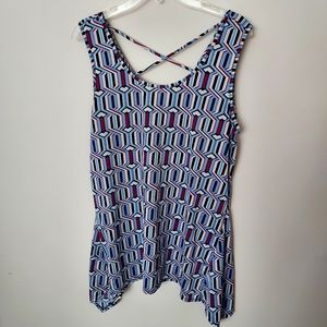Colorful Bold Stretch Geometric Shark Bite hem top XL Hippie Groovy Resort Chic